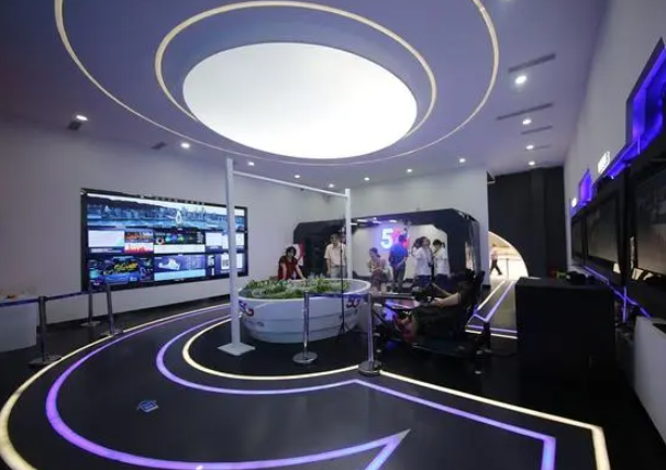 探索VR虚拟展厅在艺术教育中的应用